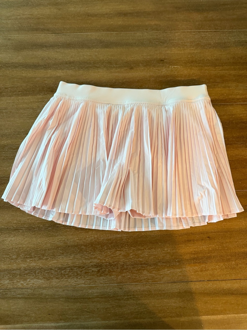 Lululemon Pleated Pink Women's Shorts